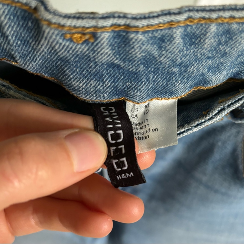 Jeans - Picture 3 of 3